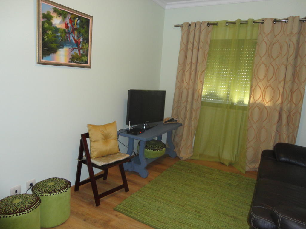 Ria Apartments Olhão Szoba fotó